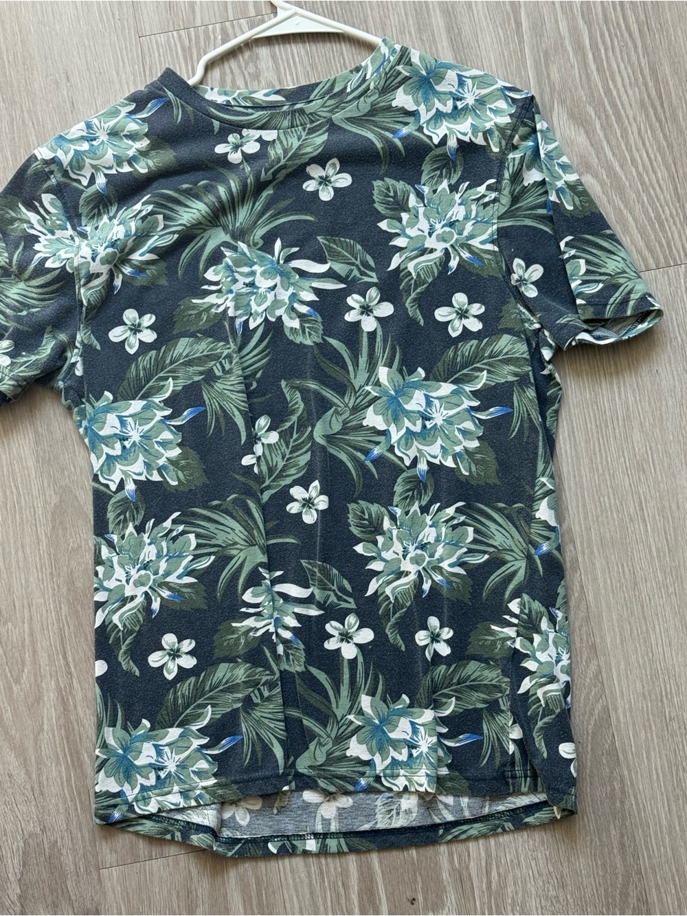 Men's Short Sleeve Floral Crewneck Tee - Green Floral